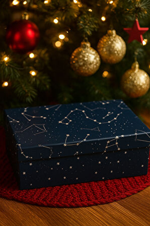 15,5×22,5×8 cm Astroloji Cosmic Temalı Dikdörtgen Lüks Yılbaşı Hediyelik Karton Kutu