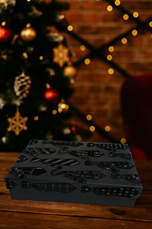 16×24×6,5 cm Kadife Dokulu Kravat Görselli Siyah Zemin Lüks Erkeğe Özel Hediye Kutusu