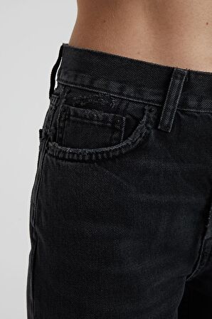 ELIZA CROPPED Siyah Dizi Kesikli Straight Cropped Fit Jean Pantolon C 4518-010