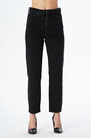 Elıza Cropped Siyah Yıkamalı Paçası Kesikli Straight Fit Fermuarlı Jean Pantolon C 4518-079