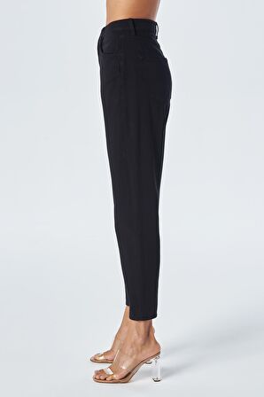 Ariana Siyah Yüksek Bel Fermuarlı Mom Fit Jean Pantolon C 4525-116