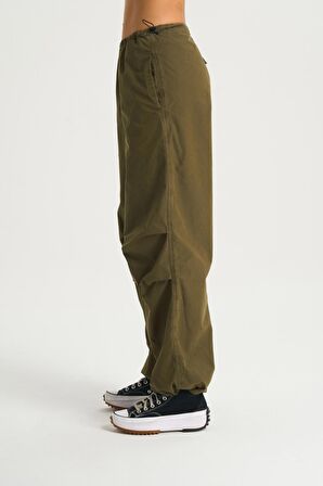 Kadın Haki Paraşüt Jean Pantolon C 4807-006