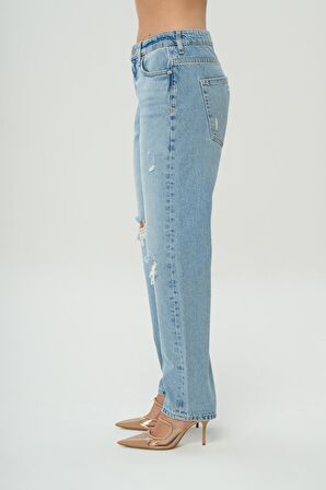 Ariana Açık Mavi Yıpratmalı Yüksek Bel Patı Fermuarlı Mom Jean Pantolon C 4525-135 