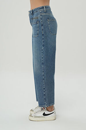 Weslie Orta Mavi Cep Detaylı Yüksek Bel Crop Wideleg Patı Fermuarlı Jean Pantolon C 4530-079