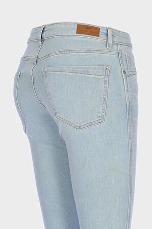 Judy Açık Mavi Yüksek Bel Patı Fermuarlı Paçası Yırtmaçlı Skinny Jean Pantolon C 4521-191