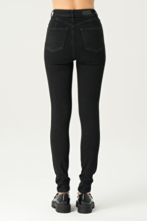 Judy Siyah Yüksek Bel Patı Fermuarlı Çift Düğmeli Push-Up Detaylı Skinny Fit Jean Pantolon C 4521-201