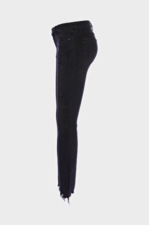 Naomi Siyah Normal Bel Paçası Kesikli Patı Fermuarlı Jean Pantolon C 4526-060