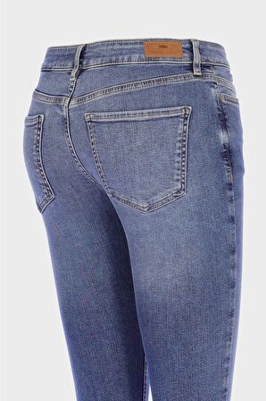 Judy Orta Mavi Yüksek Bel Yıpratma Detaylı Skinny Fit Jean Pantolon C 4521-253