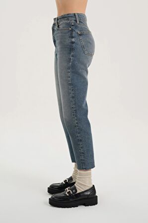 Eliza Orta Mavi Yüksek Bel Patı Düğmeli Paçası Kesikli Jean Pantolon C 4518-110