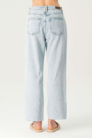 Diana Açık MaviYüksek Bel Patı Fermuarlı Paçası Yağmur LazerDesenliStraight Jean PantolonC 4517-106