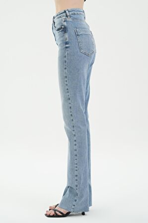 Açık Mavi Yüksek Bel Patı Fermuarlı Slim Straight Jean Pantolon C 4556-027