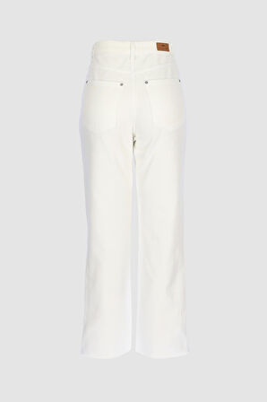 Eliza Beyaz Yüksek Bel Straight Fit Patı Fermuarlı Paçası Kesikli Jean Pantolon C 4518-116
