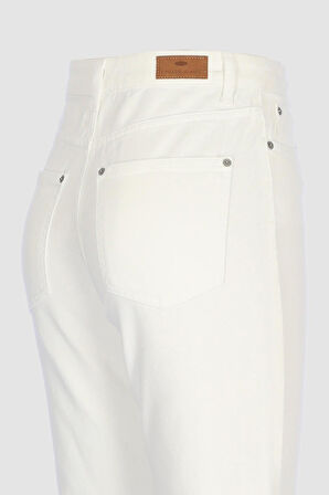 Eliza Beyaz Yüksek Bel Straight Fit Patı Fermuarlı Paçası Kesikli Jean Pantolon C 4518-116