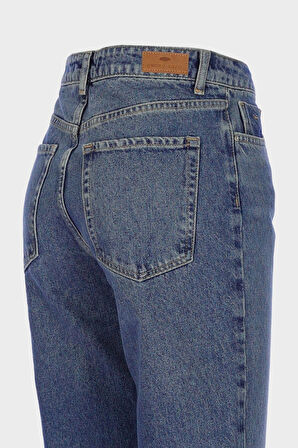 Açık Mavi Yüksek Bel Patı Fermuarlı Paçası Kesikli Slim Fit Jean Pantolon C 4890-005