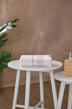 Özdilek Romantic Touch El ve Yüz Havlusu 50x90 cm