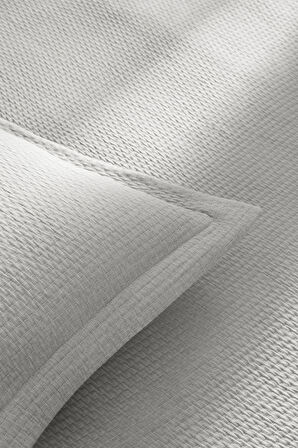 Özdilek Stripe Çift Kişilik Yatak Örtüsü 240x260 cm