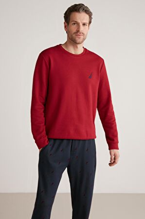 Yumuşak dokulu pijama takımı