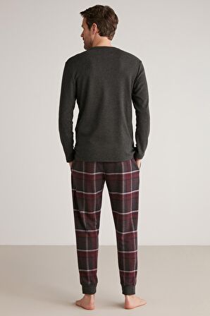 Ekoseli pijama takımı