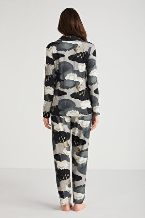 Çiçek desenli gömlek takım