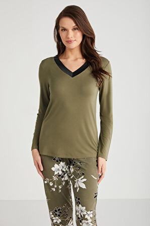 Yumuşak dokulu pijama takımı