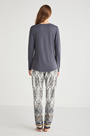 Etnik desenli pijama takımı