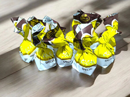 Oscar Fındık Aromalı Sütlü Kokolin Çikolatalı Şeker 1 Kg