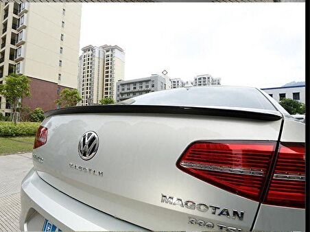 Vw Passat b8 bagaj üstü spoiler 2015+ siyah boyalı