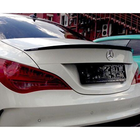 Mercedes cla bagaj üstü spoiler w117 pianoblack boyalı