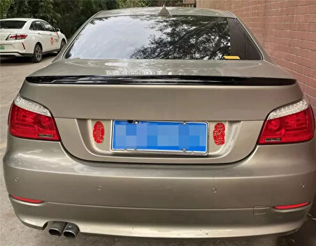 AUTOGP  Bmw E60 m5 bagaj üstü spoiler siyah boyalı plastik boyalı 2003 / 2009