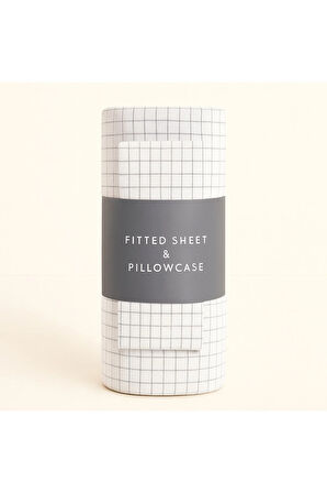 Tek Kişilik Kareli Desen Lastikli Çarşaf ve Yastık Kılıfı