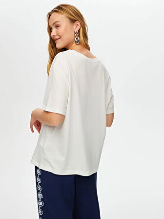 Önü Nazar Boncuğu Baskılı Yuvarlak Yaka Pamuklu T-Shirt S25TSH093