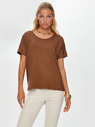Yuvarlak Yaka Düşük Kollu T-Shirt S25TSH003