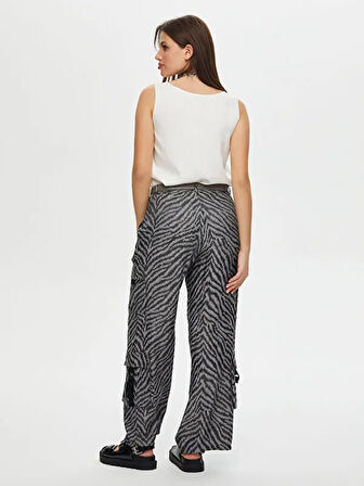 Kendinden Jakarlı Kargo Cep Detaylı Wide Leg Fit Viskon Pantolon S25PNT026