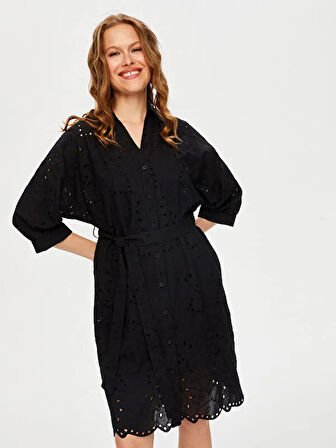 Resort Parçalı Etekli Kolsuz Brode Nakış İşli Elbise S25ELB047