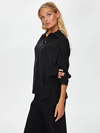 Resort Delik İşi Nakış Detaylı Viskon Keten Gömlek S25GML046