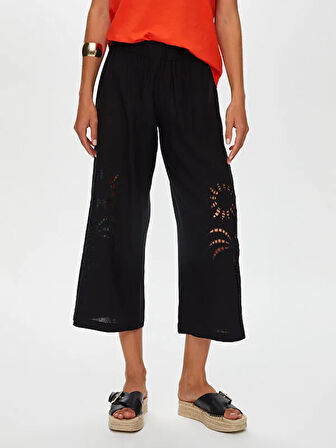 Resort Delik İşi Nakış Detaylı Viskon Keten Wide Leg Fit Pantolon S25PNT046