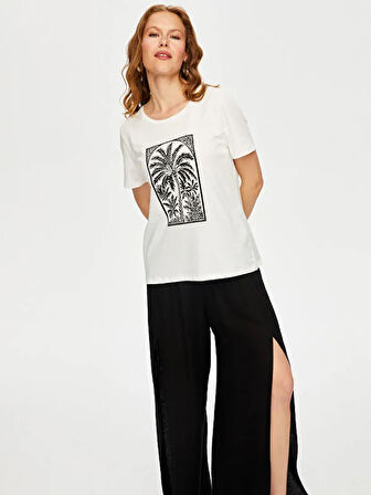 Resort Önü Palmiye Baskılı Yuvarlak Yaka T-Shirt S25TSH115