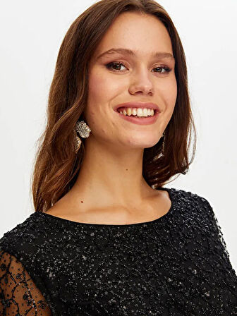 Boncuk İşli Kayık Yaka Abiye Bluz W26BLZ001