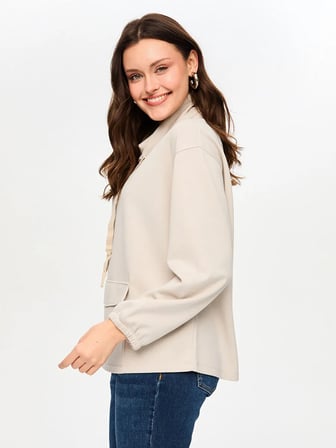 Degaje Yaka Kanguru Cep Detaylı Modallı Sweatshırt S26SWT004