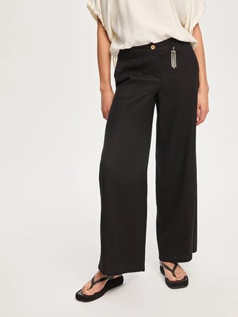 Wide Leg Fit Metal Aksesuarlı Keten Karışımlı Pantolon S26PNT034
