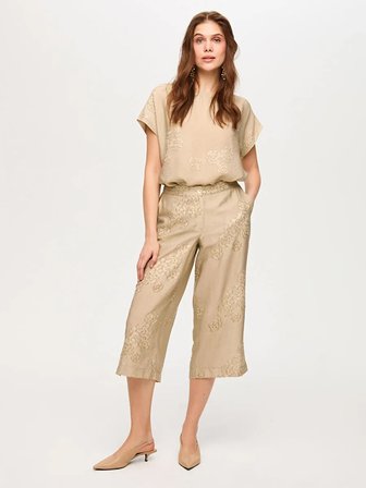 Resort Beli LAstiki Comfort Fit Rayon Capri S26CPR010