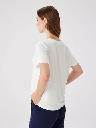 Yakası Taş Ve Delik İşli Kısa Kol Viskonlu Tshirt W27TSH055