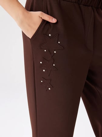 Yıldız Aplike Ve Trok Detaylı Modallı Eşofman Altı W27ESA006