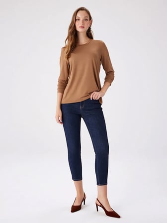 Yuvarlak Yaka Uzun Kol T-Shirt W27TSH003