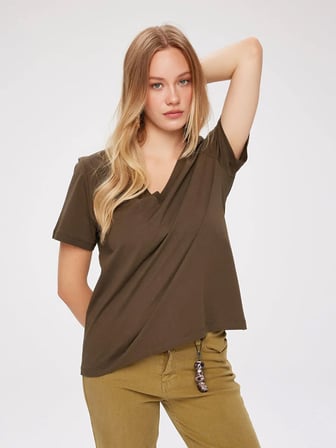 %100 Pamuk V Yaka T-Shirt W27TSH008