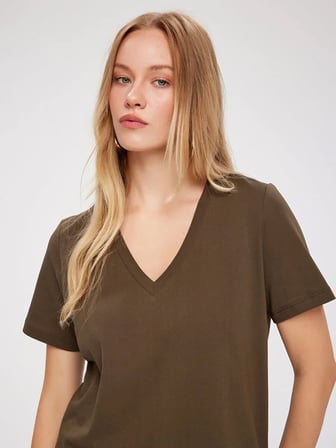 %100 Pamuk V Yaka T-Shirt W27TSH008