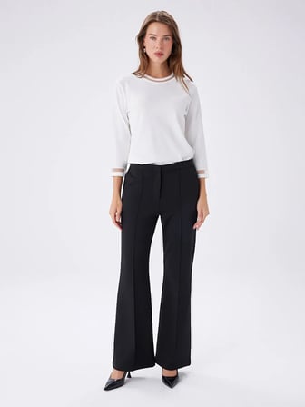 Önü Dikiş Detaylı Wıde Leg Fıt Örme Pantolon W27PNT012