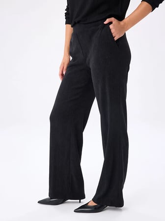 Beli Lastikli Kendinden Dokulu Wıde Leg Fıt Örme Pantolon W27PNT025