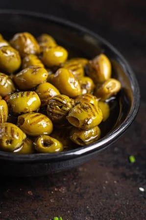 1kg Özel Soslu Doğal Kahvaltılık Izgara Zeytin