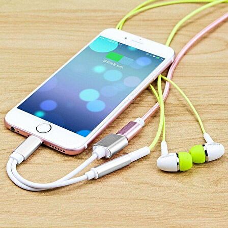 Codegen Apple iPhone Lightning + 3.5mm Stereo Dönüştürücü Çoklayıcı Adaptör CDG-CNV51( Apple Uyumludur.)